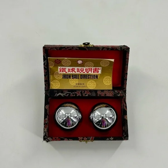 Vintage Chinese Baoding Iron Meditation Balls Dragon Health Stress Relief - Picture 1 of 4